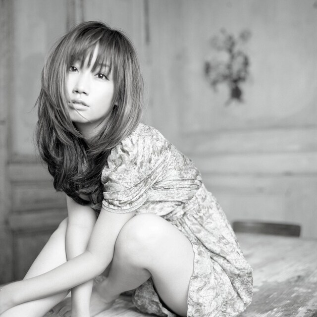 大塚愛は明日9月11日と12日に神奈川・横浜赤レンガパークにてアニバーサリーライブ「LOVE IS BORN ～7th Anniversary 2010～」を開催する。