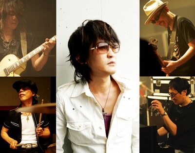 小倉博和（G）、屋敷豪太（Dr）、スガシカオ（Vo）、根岸孝旨（B）、武部聡志（Pf）の5人からなるスーパーバンドkokuaは両日ともに登場。