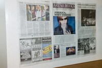 「LOLLAPALOOZA」の様子を伝える現地新聞。