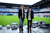 YOSHIKIは「音楽を通じて知り合った友だちと音楽を通じて再会できるのは、言葉では表せないぐらいの幸せ」と語った。