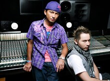 ISSA（左）とSoulJa（右）。