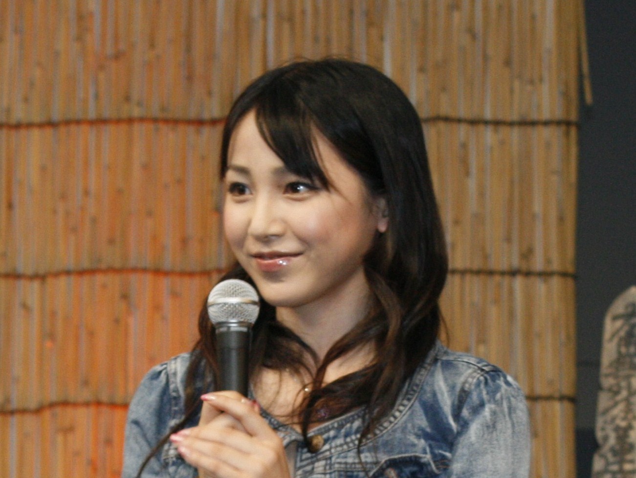吉川友