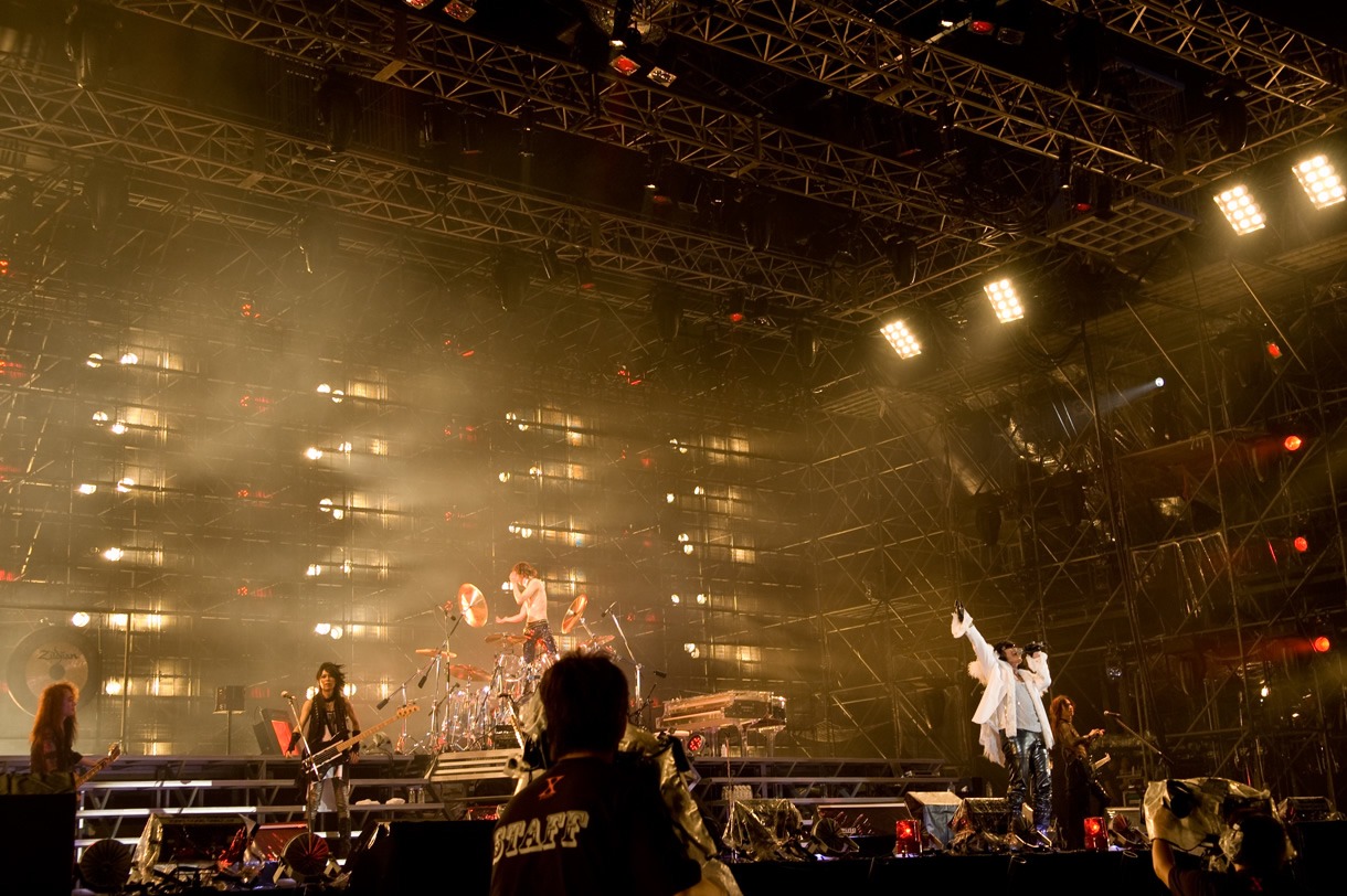 X JAPAN
