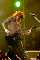 SUGIZO（写真は8月14日の公演より）