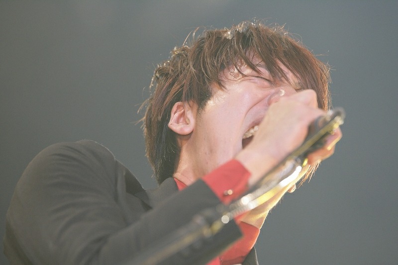 THE BAWDIES