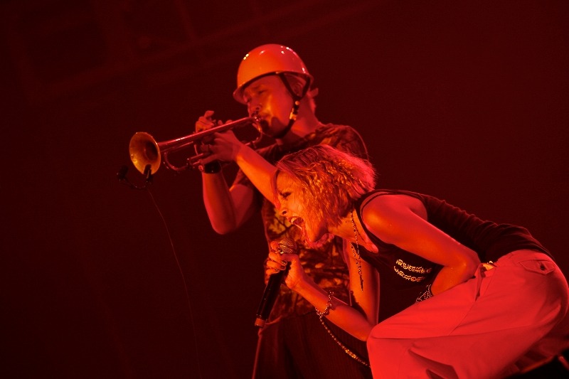 PE'Z×土屋アンナ