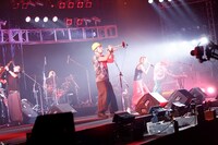 PE'Z×土屋アンナ