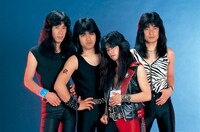 1983年のデビュー当時、若かりし日のEARTHSHAKER。