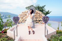 あいじょう岬の前で記念撮影。