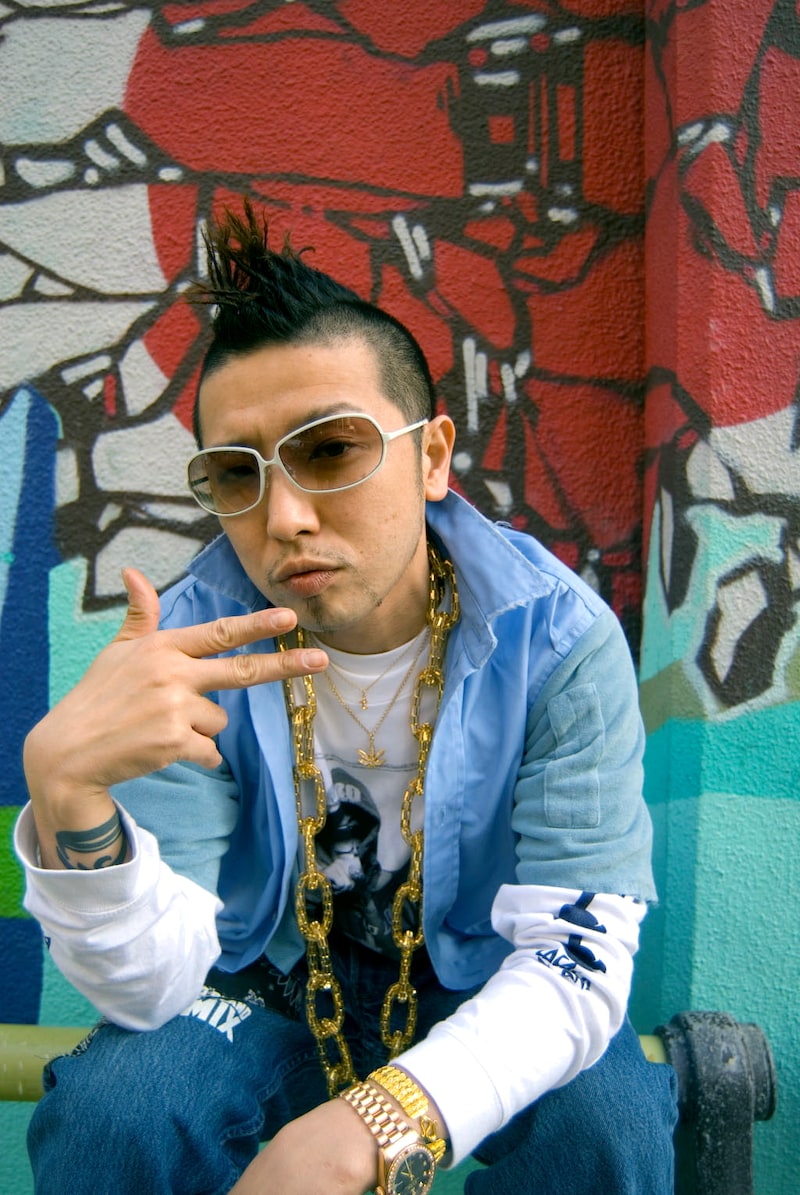 8月31日にはTERRY THE AKI-06を偲ぶイベント「TERRY THE AKI-06 ～T-MUZIK 4EVER～」を大阪club jouleで開催。このイベントには彼の仲間たちや親交の深かったアーティストに加え、彼のまっすぐなメッセージに共鳴しバトンを受け継いださまざまな職業の人々が有名無名問わず集結する。