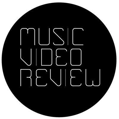 「MUSIC VIDEO REVIEW」特設サイトでは、セレクトされた20作品それぞれの解説文が掲載されている。