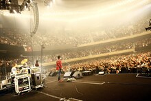 「MONGOL800 ga LIVE at 日本武道館」の模様。