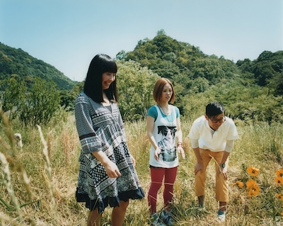 写真中央が石本知恵美。