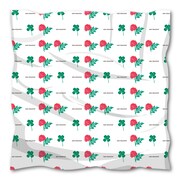 アルバム初回限定盤特典の大判フロシキは、普段使いも可能なおしゃれなデザイン。