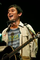 「恋の歌謡日」ではオリジナルと同様「久しぶりに会おうよ」と渋い声で“ムーチョ小岩沢”のセリフを語った岩沢。会場からは笑い声と悲鳴が起こった。