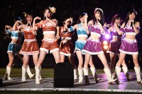 SKE48は今週8月16日にチームKII、17日にチームSが大阪で劇場外公演を行ったばかり。同公演中には、10月17日に兵庫・神戸国際会館こくさいホールで単独コンサートを行うことも発表された。