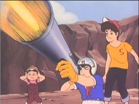 「OH OH OH feat. T.O.K.」のビデオクリップの1シーン。