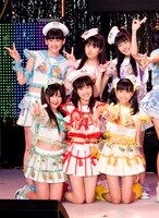 ももいろクローバー