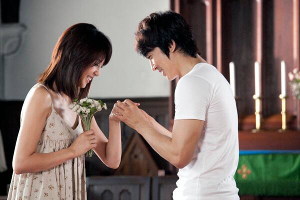 平井堅11月シングルは ゴースト リメイク版主題歌 音楽ナタリー