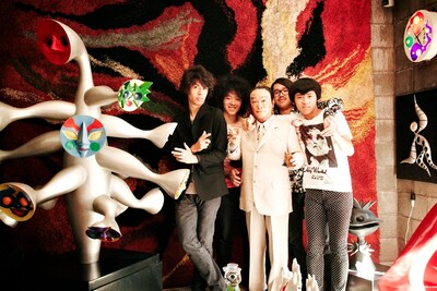 アルバムリリースを控えたOKAMOTO'Sは、8月31日に岡本太郎記念館を訪問。メンバー全員が敬愛しバンド名の由来にもなった岡本太郎のエピソードや作品にまつわるトークを、平野暁臣館長とともに繰り広げた。