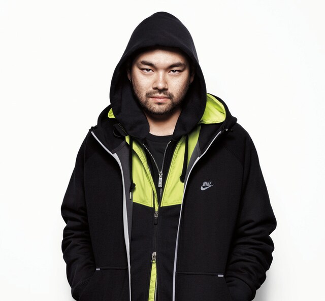 DEXPISTOLSのDJ DARUMA（写真）は同じくTwitterで「どうなる??? 予想不能です!!」と緊張した様子のつぶやきを残している。