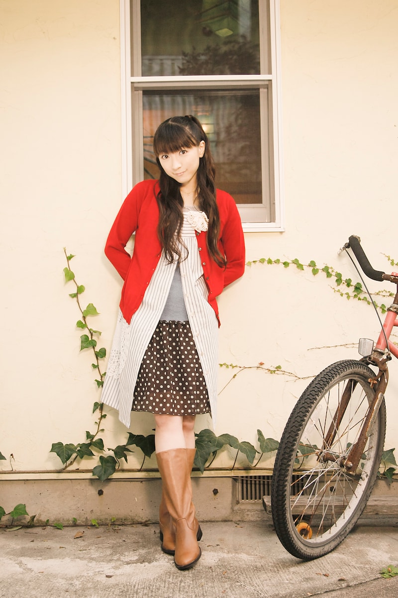 声優兼アーティストとして活躍するほっちゃん。2011年2月2日にはニューシングル「インモラリスト」を発表する。