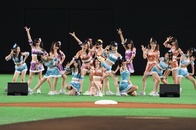 2週間後に初の福岡出張公演を控えたSKE48。この日も躍動感あふれるパフォーマンスで、集まった観客を魅了した。