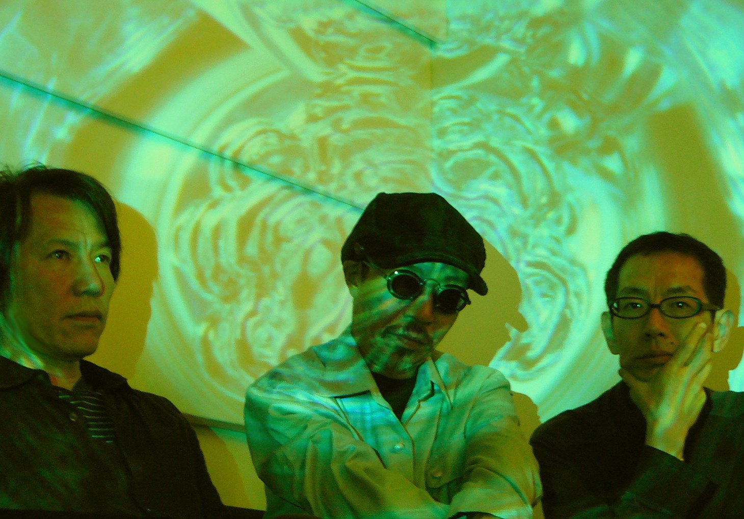4-D mode1
