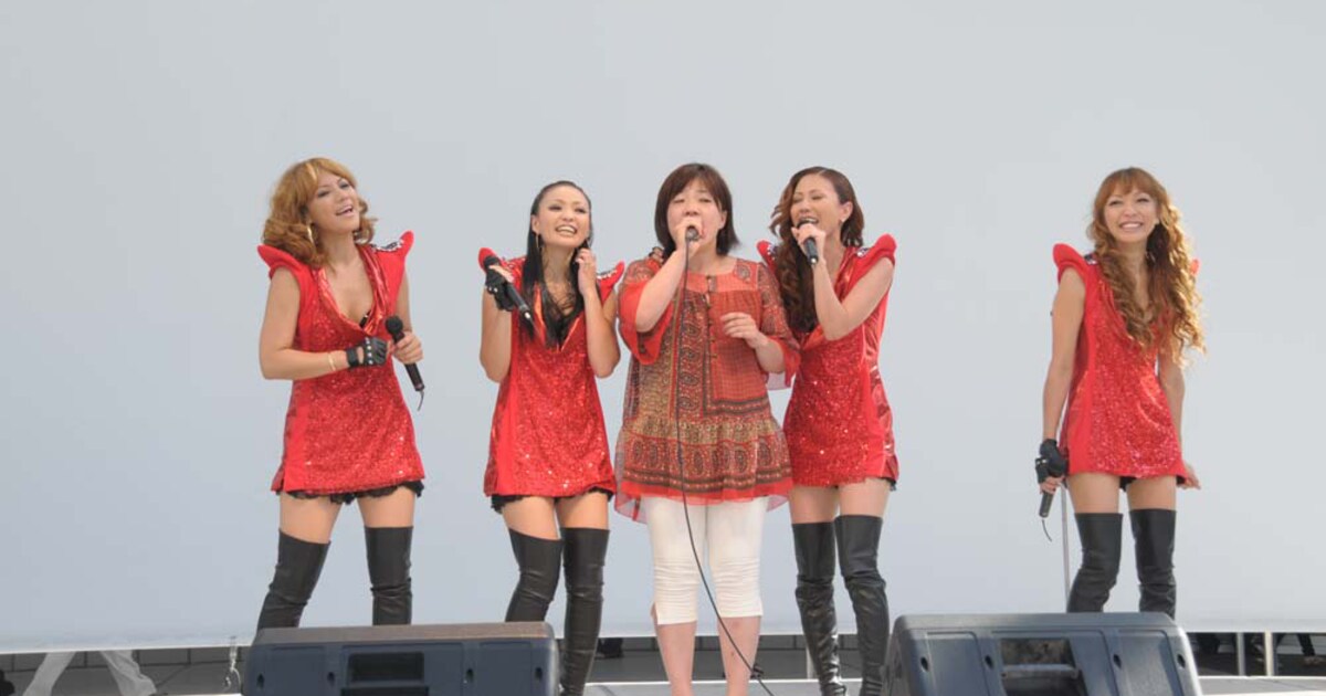 MAXが5人組に?レコ発イベントで「どんなときも。」熱唱 - 音楽ナタリー