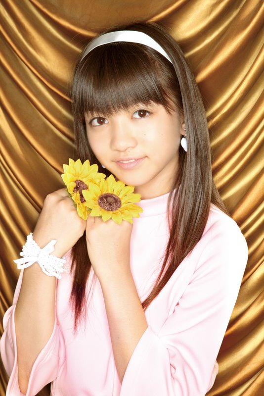 新井ひとみ