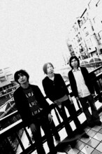 SuiseiNoboAzは本日9月26日「東京BOREDOM in 東京大学 2010」に出演。出番は13:50からとなっている。