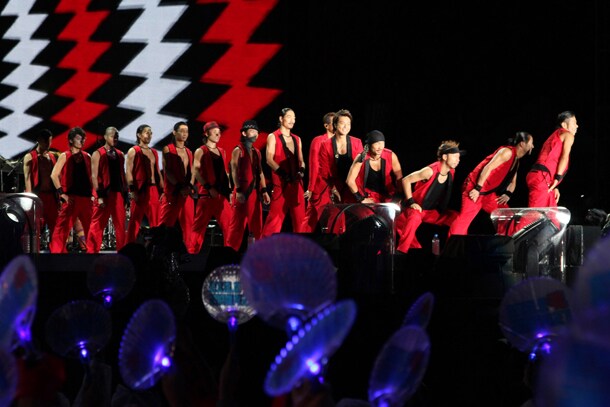 三代目J Soul Brothersの兄貴分、EXILE。