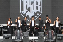 三代目J Soul Brothers