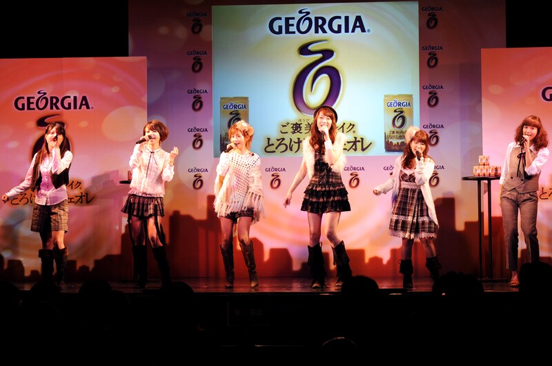 長年ともに活動した仲だけに、メンバーのチームワークは抜群。