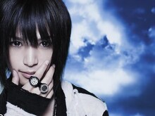 ピコは12月8日に2ndシングル「勿忘草」をリリースする。