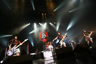 全国ツアー「『SCANDAL TEMPTATION BOX TOUR 2010』～YEAH!って言えいっ！～」は9月より7公演にわたって開催された。