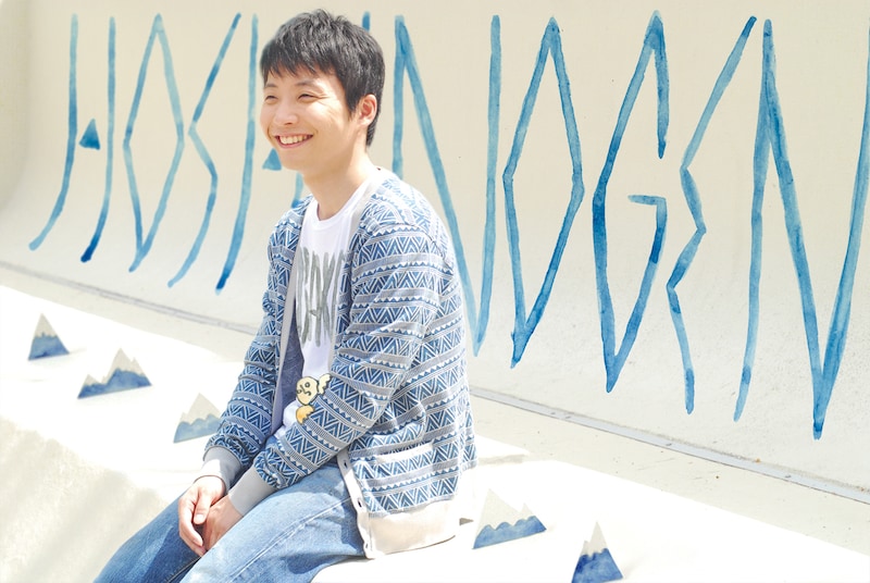 2010年はソロ活動も本格的にスタートさせた星野源。6月にはソロアルバム「ばかのうた」を発表した。