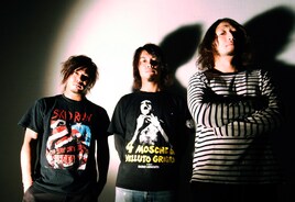 dustbox、渾身ニューアルバム「starbow」の魅力語る