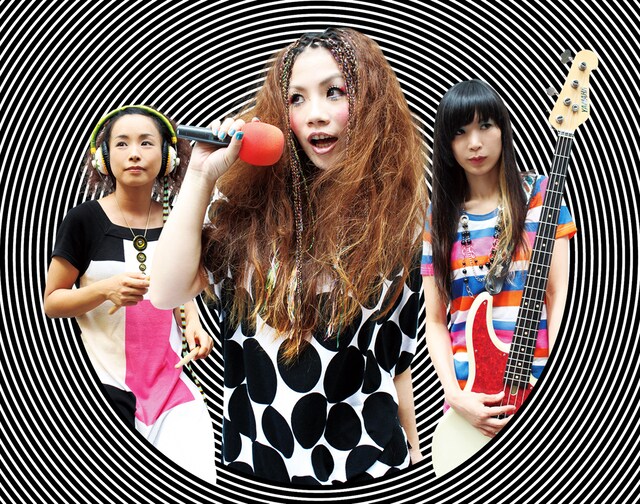 2006年にギタリストが脱退して以来ニューウェイブ化が加速するtokyo pinsalocks。