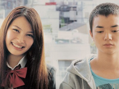 「嘘つきみーくんと壊れたまーちゃん」は2011年1月22日から全国ロードショー（ 配給：角川映画（C）2010「嘘つきみーくんと壊れたまーちゃん」製作委員会）。