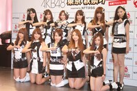 メジャーデビュー曲「GAGAGA」は10月9日に行われたイベント「AKB48 東京 秋祭り」のステージで初披露された。
