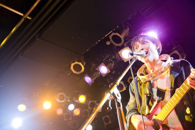 神聖かまってちゃん