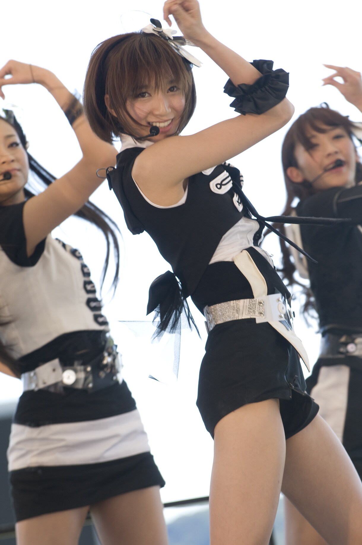 佐藤由加理 - AKB48、握手会イベント罰ゲームで禁断のキス顔披露 [画像