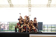 「佐渡へ渡る」を歌うSDN48アンダーガールズB。