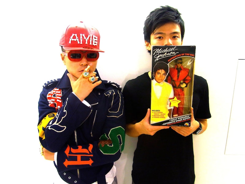 これまで80本以上の客演経験があるVERBAL（写真左）だが、ソロ名義の楽曲がドラマでオンエアされるのはこれが初めて。