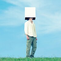 写真はニューアルバム「ロスト アンド ファウンド」ジャケット。