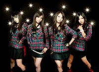 ナタリーPower PushではSCANDALのスペシャルインタビューを公開中。