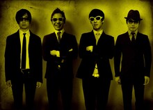 TV MURDERS（写真左からアヒト・イナザワ、ヒダカトオル、カジヒデキ、堂島孝平）