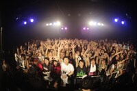 オリジナルメンバーでライブを行ったsmorgas。