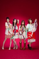 スフィアは2011年元日に「～Sphere's rings live tour 2010～ FINAL LIVE DVD」「～Sphere's rings live tour 2010～ FINAL LIVE BD plus スフィア in 3D」をリリース。